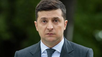 Зеленский на примере большого пирога озвучил способ победить Россию Зеленский на примере большого пирога озвучил способ победить Россию