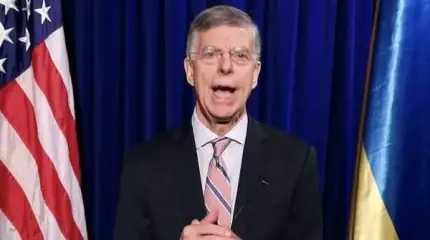 Экс-послу США русофобу Тейлору устроили в эфире уникальный тройной пранк