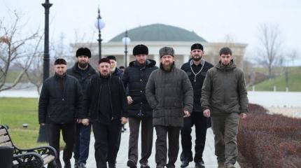 Кадыров собирается править в Чечне неограниченное время Кадыров собирается править в Чечне неограниченное время