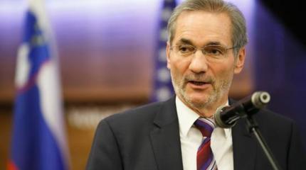 «Это нам необходимо»: Немецкий политик Платцек выступил за безвиз с Россией