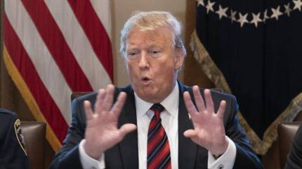 Пришло время импичмента Трампу, иначе мир уже не спасти Пришло время импичмента Трампу, иначе мир уже не спасти