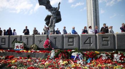 Снос памятника Освободителям в Риге: Латвия готовит историческую провокацию Снос памятника Освободителям в Риге: Латвия готовит историческую провокацию