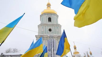 Захват храмов на Украине: малейший намек Запада остановит беспредел Киева