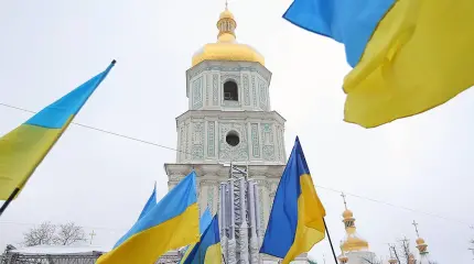 Захват храмов на Украине: малейший намек Запада остановит беспредел Киева Захват храмов на Украине: малейший намек Запада остановит беспредел Киева