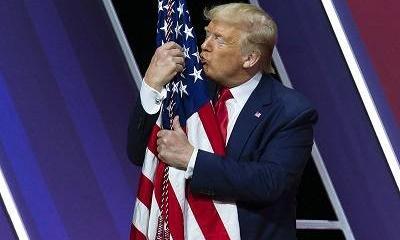 Der Spiegel преждевременно пугает читателей возвращением Дональда Трампа Der Spiegel преждевременно пугает читателей возвращением Дональда Трампа
