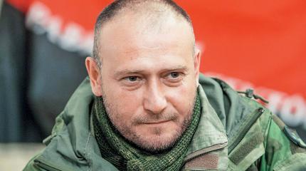 Ярош требует от СБУ устроить восстания в Донецке и Луганске Ярош требует от СБУ устроить восстания в Донецке и Луганске