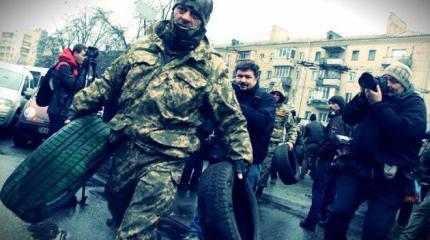 Майдан в Одессе: здание горсовета заблокировано Майдан в Одессе: здание горсовета заблокировано