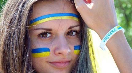 Киевлянка съездила в Крым, чтобы увидеть «голодающий и нищий» полуостров Киевлянка съездила в Крым, чтобы увидеть «голодающий и нищий» полуостров