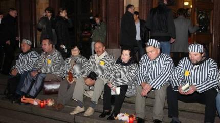 Поклонникам нацистов не стоит удивляться, когда Россия запрещает им въезд Поклонникам нацистов не стоит удивляться, когда Россия запрещает им въезд