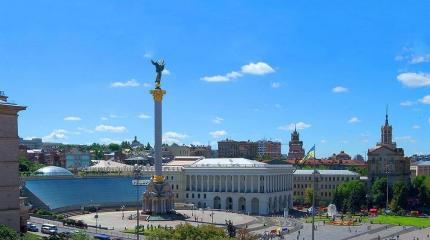 Поляки уверены: Украину нужно мигом разделить на две независимые страны Поляки уверены: Украину нужно мигом разделить на две независимые страны