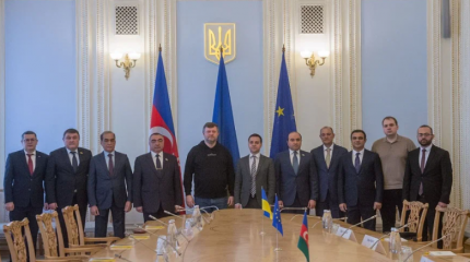 Азербайджан – Украина: «айсберг» сотрудничества набирает мощь и силу Азербайджан – Украина: «айсберг» сотрудничества набирает мощь и силу