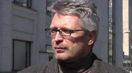 Латвия: журналист разоблачает президента