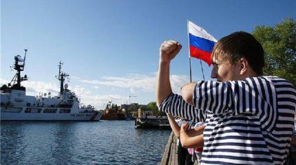 Киев вернули с небес на землю: русский флот в Крыму навсегда Киев вернули с небес на землю: русский флот в Крыму навсегда