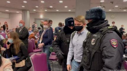 Задержания в Измайлово: неужели либералам-иноагентам перестали потакать? Задержания в Измайлово: неужели либералам-иноагентам перестали потакать?
