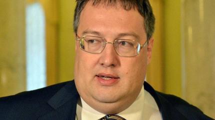 Антон Геращенко: Иностранные спецслужбы используют украинских стукачей