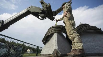 На границы России надвигается Великое Болото