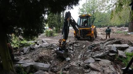 Мэрия Львова уничтожила Холм Славы, где была могила разведчика Кузнецова