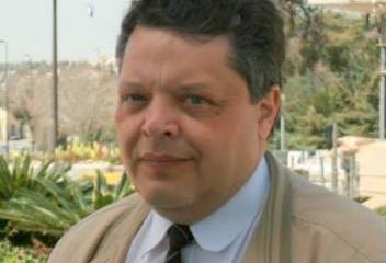 Дмитрий Губин: Молчание Порошенко — знак согласия с возрождением нацизма Дмитрий Губин: Молчание Порошенко — знак согласия с возрождением нацизма