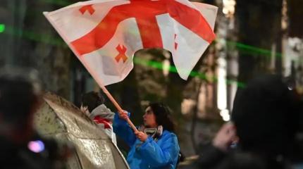 Натовская Румыния недовольна нейтралитетом Грузии