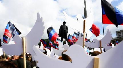Киев начал переговоры с Донбассом в формате «народной дипломатии» Киев начал переговоры с Донбассом в формате «народной дипломатии»
