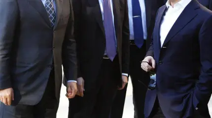 Разгонять никого не будут: Путин решил не раскачивать лодку с чиновниками Разгонять никого не будут: Путин решил не раскачивать лодку с чиновниками