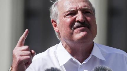 Лукашенко отказался проводить новые выборы