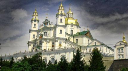 Как на Украине планируют захват главных православных святынь