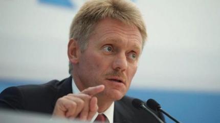 Песков: Путин отреагирует в случае введения Украиной виз для россиян Песков: Путин отреагирует в случае введения Украиной виз для россиян