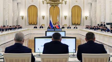 Новый ход Путина: Вся власть Госсовету Новый ход Путина: Вся власть Госсовету