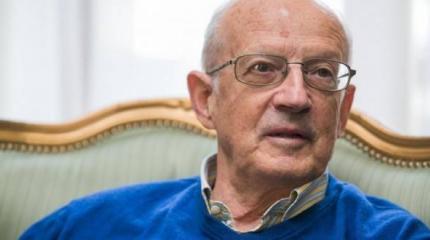 Пионтковский удивился поведению Макрона с Путиным: год назад было не так Пионтковский удивился поведению Макрона с Путиным: год назад было не так