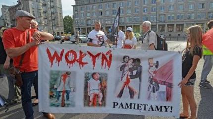 На Украине пригрозили полякам новой Волынской резней На Украине пригрозили полякам новой Волынской резней