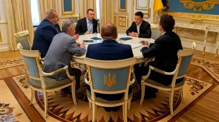 Зеленский обсудил с меджлисовцами изгнание русских из Крыма