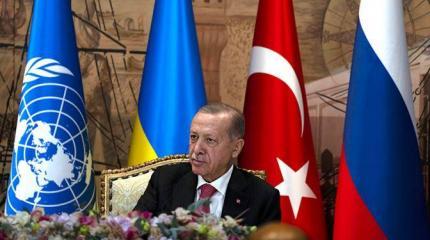 Эрдоган припас для себя уже три стула Эрдоган припас для себя уже три стула