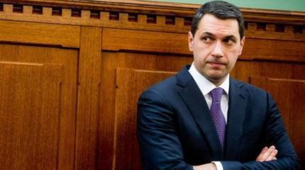 Лазар: Венгрия не обязана следовать за Германией в вопросе беженцев
