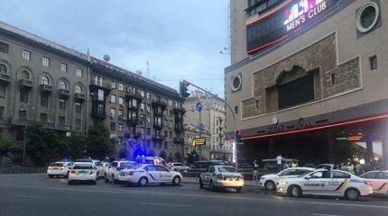 Киев ответил перестрелкой на речь Зеленского в день Нацполиции Киев ответил перестрелкой на речь Зеленского в день Нацполиции