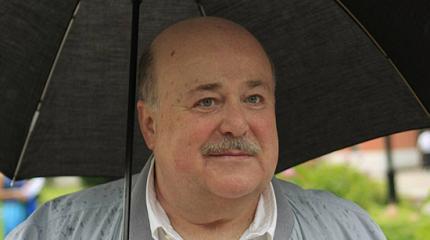Александр Калягин признал русских избранным народом Александр Калягин признал русских избранным народом