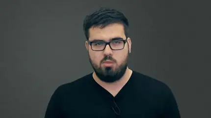 Романов: Макрон если не политический труп, то хромая утка Романов: Макрон если не политический труп, то хромая утка