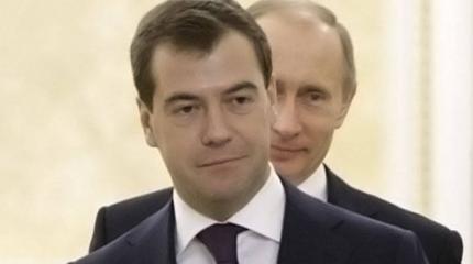 Две иллюзии. Справится ли с ними власть в Новом году? Две иллюзии. Справится ли с ними власть в Новом году?