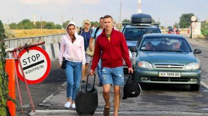 Украинский марш в майский Крым Украинский марш в майский Крым