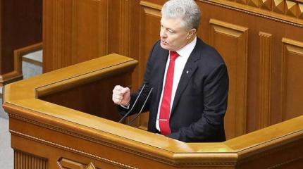 Проотмечавшиеся: Порошенко пообещал вернуть Крым за год