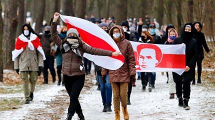 К границам России приблизился хаос К границам России приблизился хаос