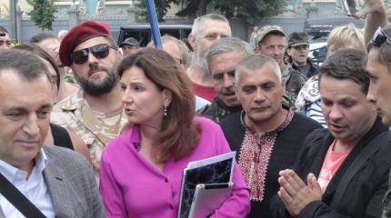 Порошенко шокирован: Богословская идет в президенты Украины Порошенко шокирован: Богословская идет в президенты Украины