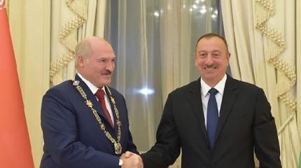 Хвост Лукашенко под сапогом Алиева Хвост Лукашенко под сапогом Алиева