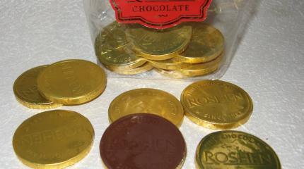 Награда нашла героя: Порошенко одаривает олимпийцев