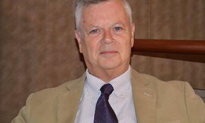 Стивен Кинзер: от России нельзя требовать исполнения приказов Запада, она не будет терпеливо молчать