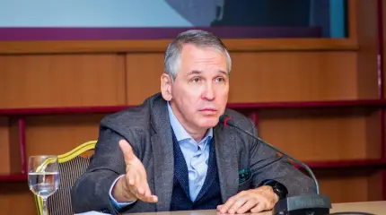 Политолог Сергиенко: Европа испытывает усталость от «солидарности с Киевом Политолог Сергиенко: Европа испытывает усталость от «солидарности с Киевом