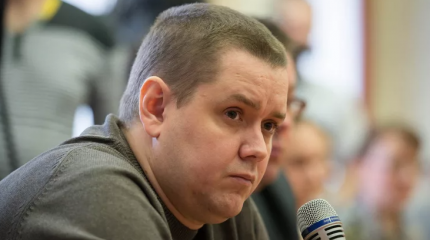 Колясников: слова Джонсона и Макрона указывают на желание воевать Колясников: слова Джонсона и Макрона указывают на желание воевать