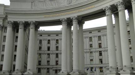 Ноу-хау от украинского МИД - в Европу нужно пускать только русских предателей Ноу-хау от украинского МИД - в Европу нужно пускать только русских предателей