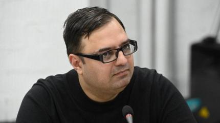 Политолог Манукян указал на "след Навального" в смерти Тесака Политолог Манукян указал на "след Навального" в смерти Тесака