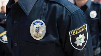 В Киеве коп Василий ограбил канадского коллегу, приехавшего его обучать В Киеве коп Василий ограбил канадского коллегу, приехавшего его обучать